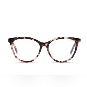 QUAY All Nighter Blue light Glasses with a milky tortoise frame. Never worn.